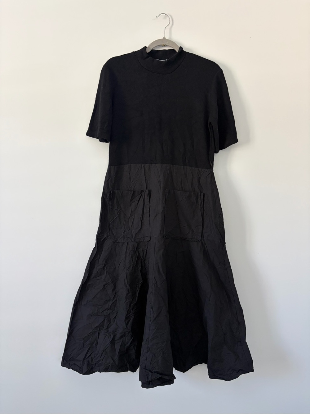 Zara Black Mock Neck Knit Viscose Short Sleeve Front Pocket Classic Midi Dress L